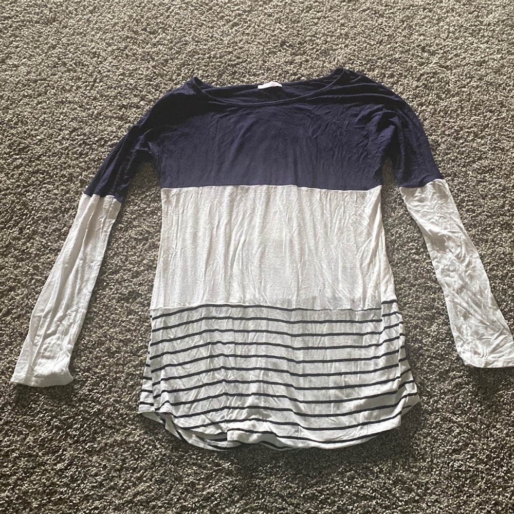 Pink Lily Long Sleeve Top Size Medium